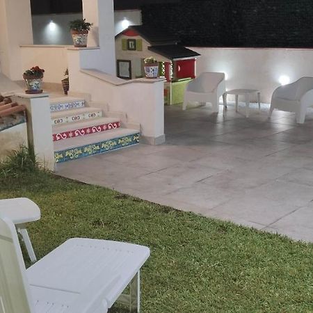 Villa Francesca Aeroporto di Catania Fontana Rossa Esterno foto