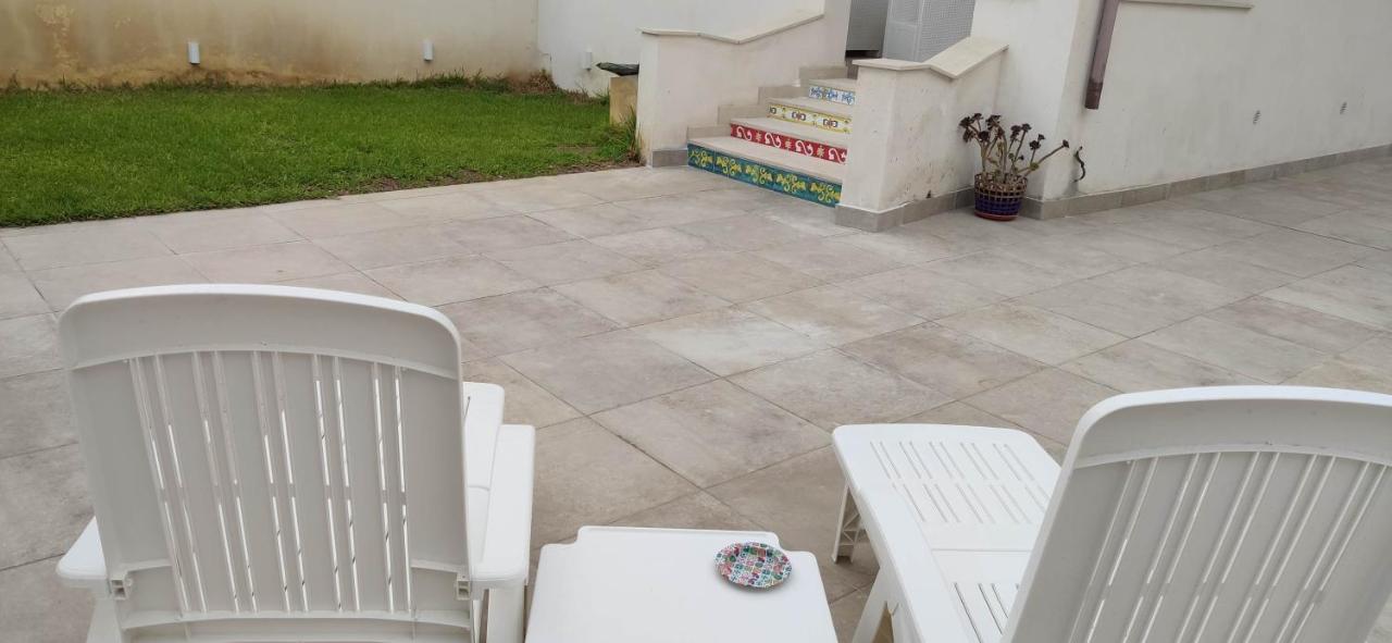 Villa Francesca Aeroporto di Catania Fontana Rossa Esterno foto